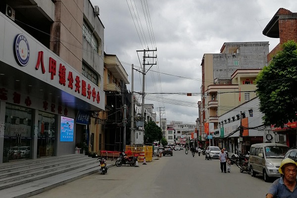 陽(yáng)春開(kāi)零食店選擇哪家零食店